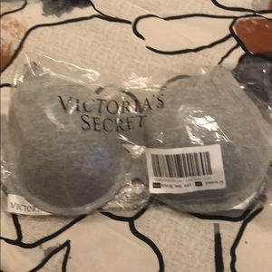 New Victoria secret bra